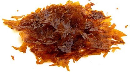 shellac flakes
